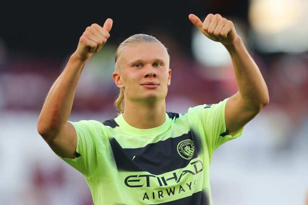 谢什科？阿莫林：重要的是霍伊伦在进球，转会市场我也不清楚（被问及谢什科，阿莫林：霍伊伦进球才最重要，转会动态我也不确定）