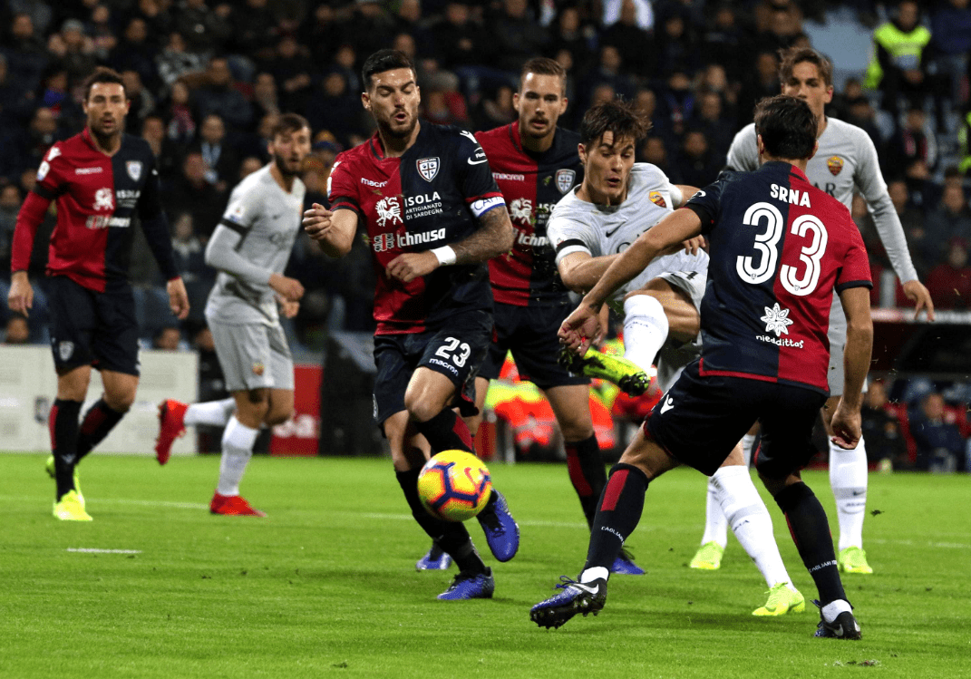 英超第14轮，利物浦、切尔西爆冷，阿森纳巩固领先，曼城或与阿森纳争夺冠军。（英超第14轮：利物浦、切尔西意外失分，阿森纳稳固领跑，曼城有望与枪手争冠）