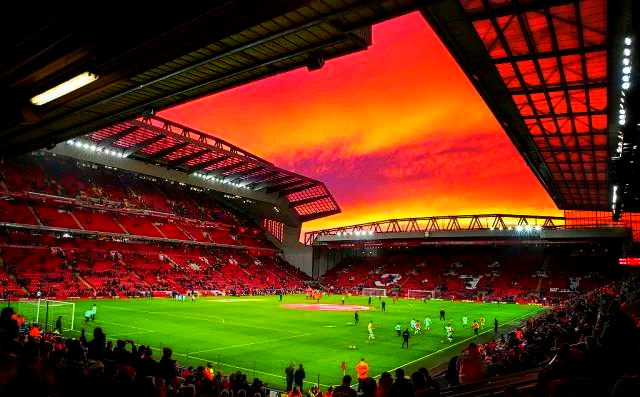 德国杯1／8决赛：拜仁3-2柏林联合 凯恩破门+送点柏林联合两送乌龙（德国杯1／8决赛：拜仁3-2险胜柏林联合，凯恩进球又送点，对手两记乌龙）