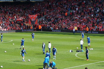 官方：阿贾克斯与18岁后防小将亚伦·鲍曼续约至2030年（阿贾克斯官宣：18岁后防新秀亚伦·鲍曼续约至2030年）