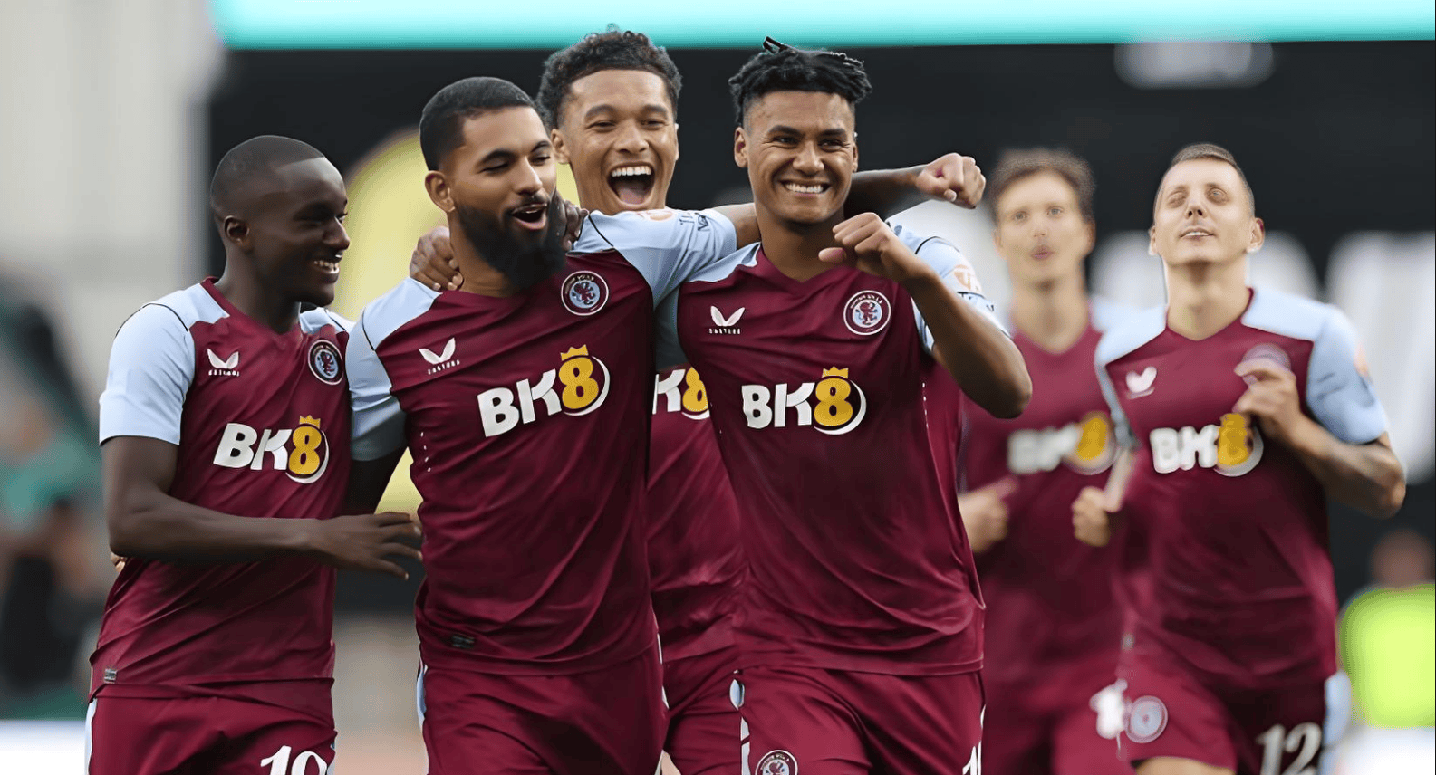 西甲：皇马客场2-2战平比利亚雷亚尔（西甲-皇马客场2-2与比利亚雷亚尔握手言和）