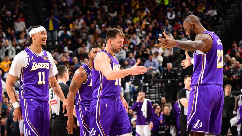 比利时年度最佳教练候选：孔帕尼、摩纳哥主帅波科尼奥利在列（比利时年度最佳教练候选名单出炉：孔帕尼与摩纳哥主帅波科尼奥利入选）