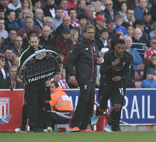 记者：埃贝尔明确表示，只有于帕离队拜仁才会签卢克巴